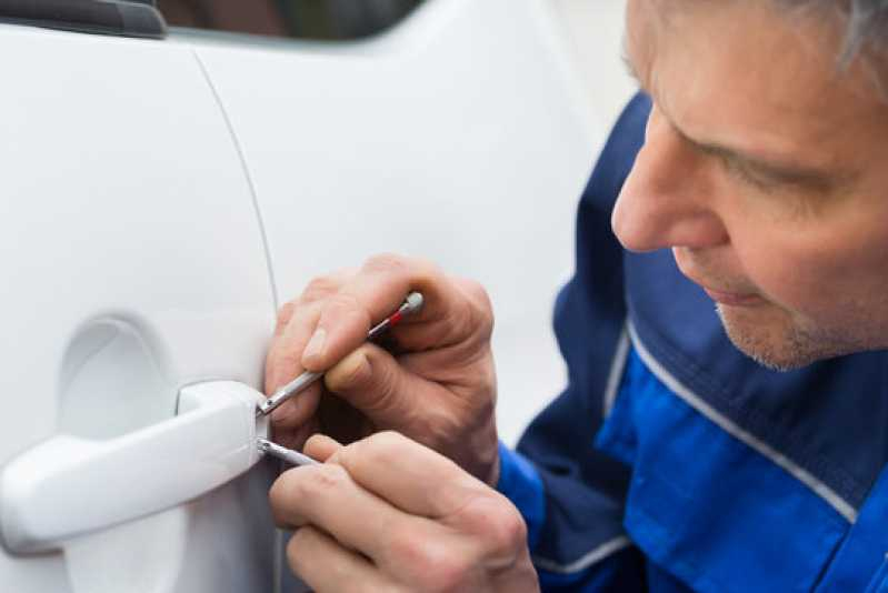 Conserto de Fechaduras de Automóveis Preço São João - Conserto em Maçaneta Automotiva